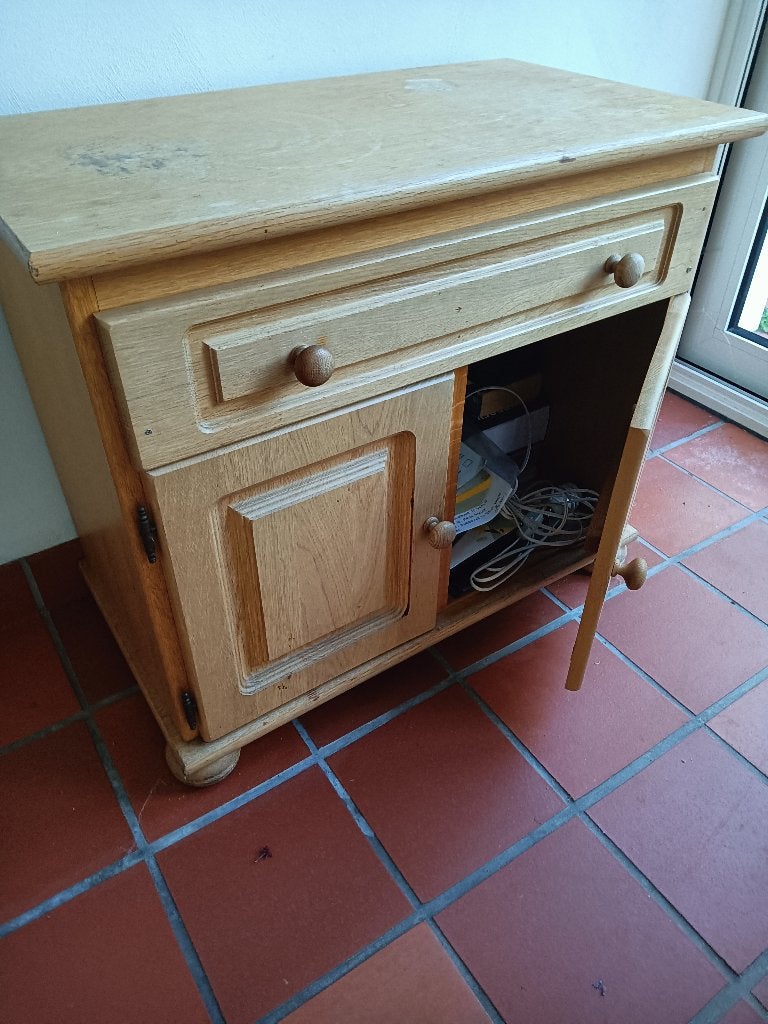 Houten kastje, Antiek en Kunst, Antiek | Meubels | Kasten, Ophalen