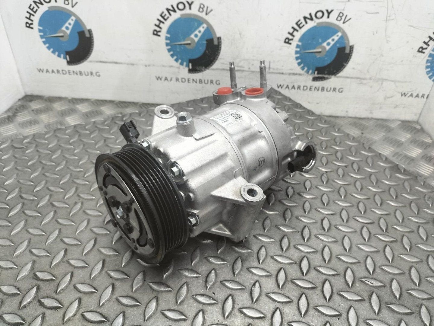 FORD KUGA Titanium AIRCO COMPRESSOR / AIRCOPOMP GN1119D629AD, Ophalen of Verzenden, Gebruikt, ARN erkend