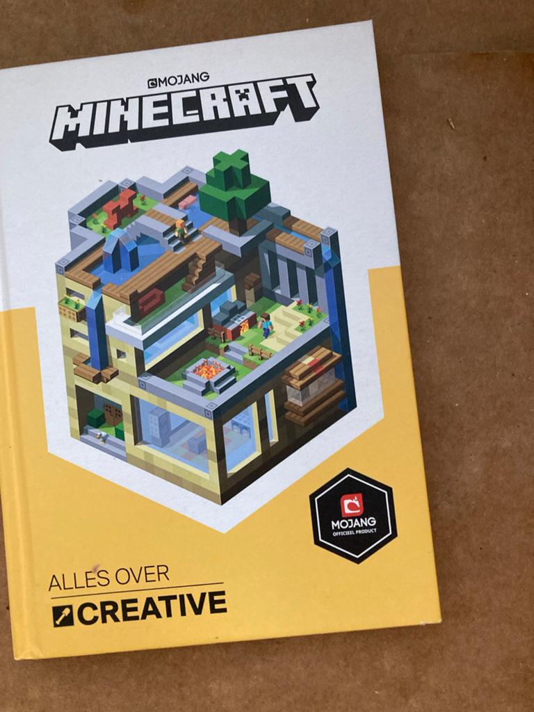 Minecraft: Alles over Creative - Officieel Handboek, Ophalen of Verzenden, Gelezen