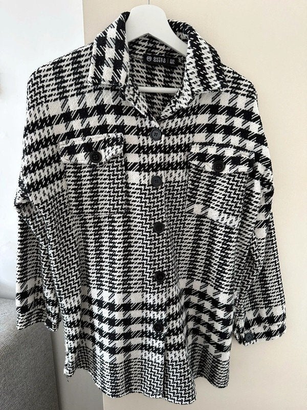 Stoer Shacket van Guts&Gusto, maat m/L, Kleding | Dames, Maat 38/40 (M), Guts & Gusto, Zwart, Ophalen of Verzenden