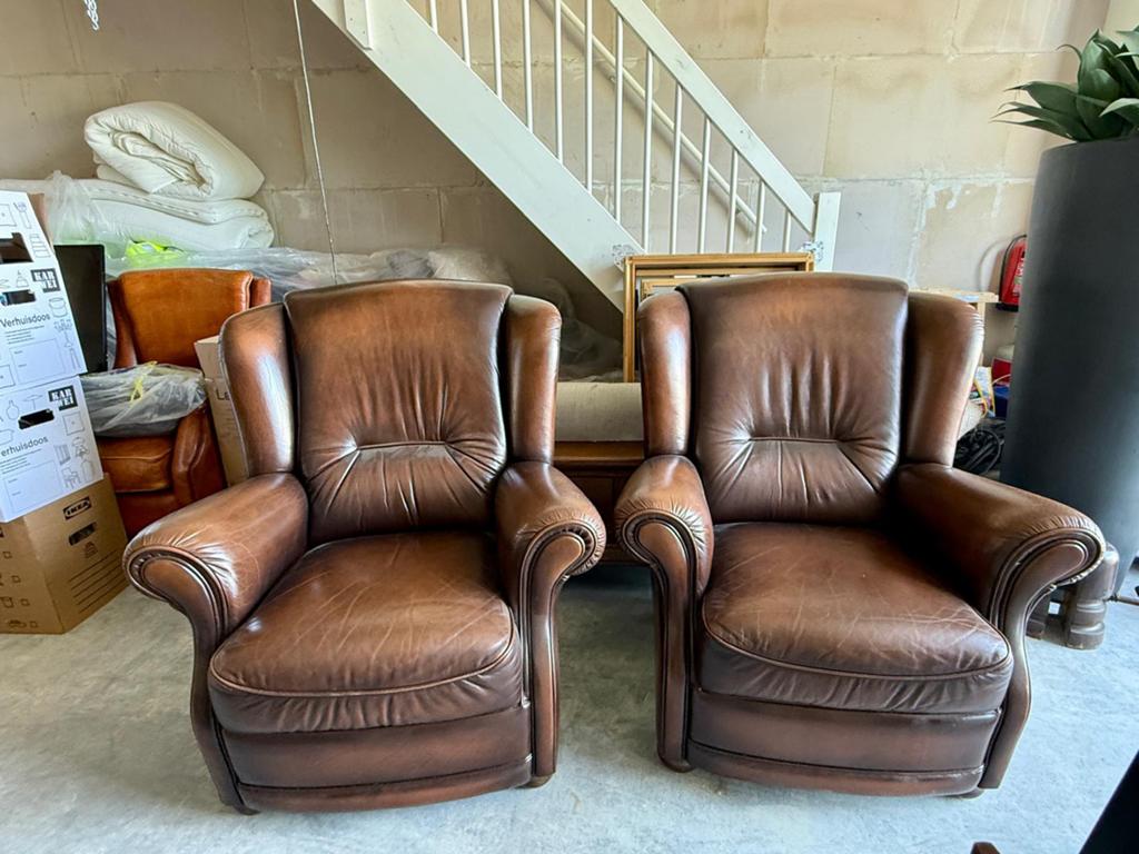 2 x leren fauteuils., Huis en Inrichting, Fauteuils, Ophalen, Chester., Zo goed als nieuw, 50 tot 75 cm