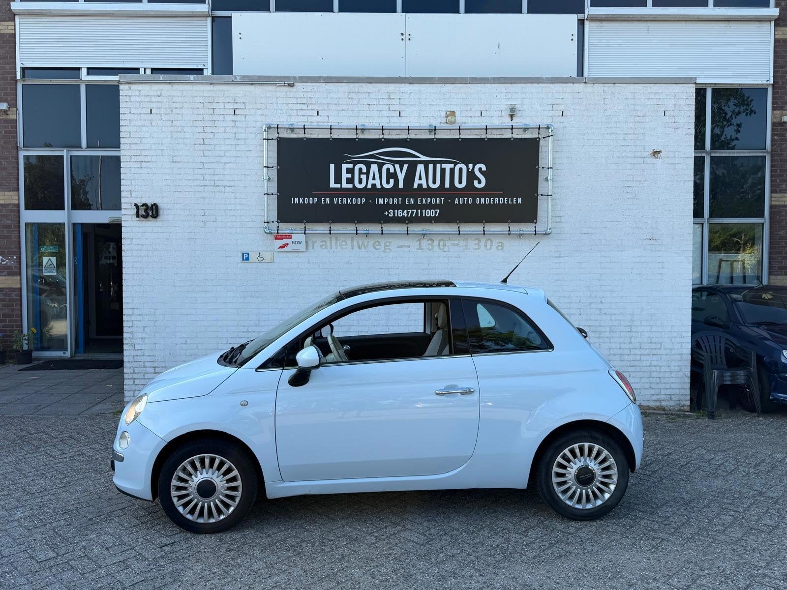 Fiat 500 1.2 Lounge - APK 03/2027 - AIRCO - COMPLEET ONDERHO, Auto's, Voorwielaandrijving, Dealer onderhouden, Stof, Gebruikt