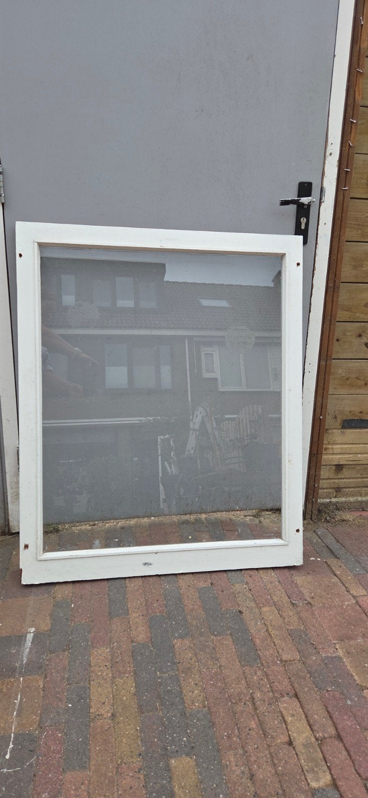 raam van hardhout, Doe-het-zelf en Verbouw, Gebruikt, Raamkozijn, Inclusief glas, 75 tot 150 cm