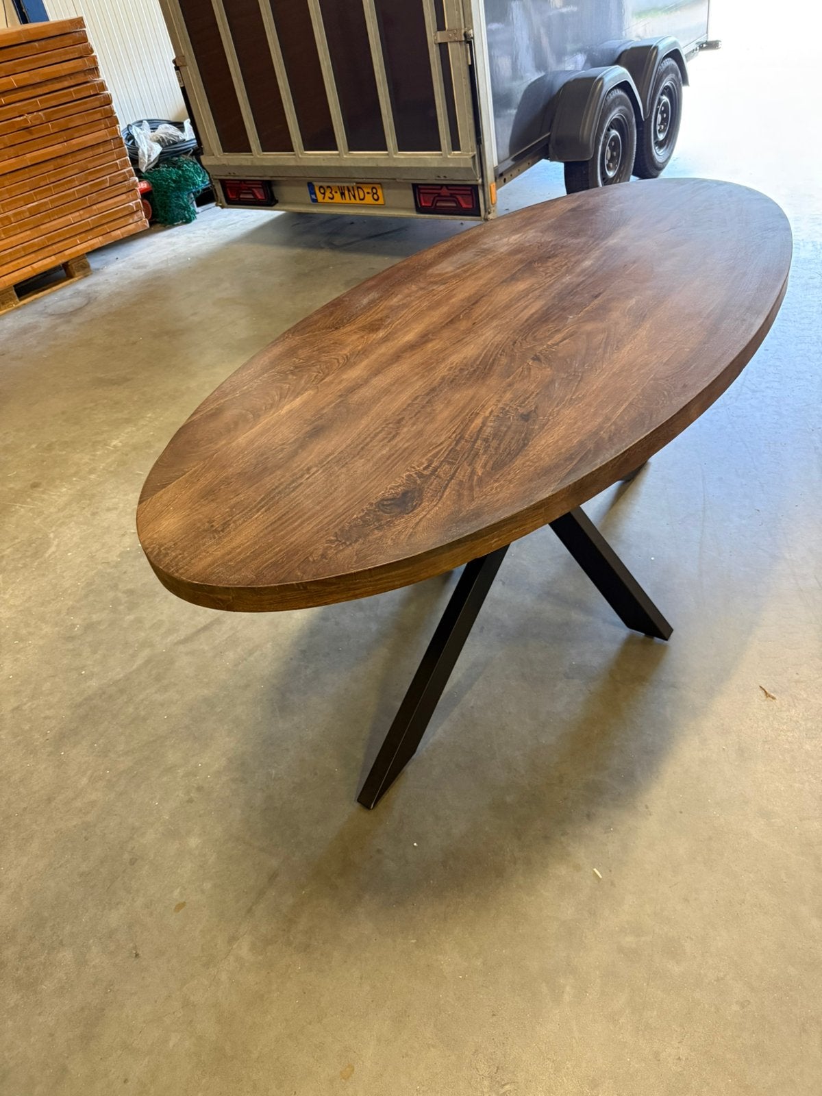 Eettafel ovaal mango hout in walnoot kleur nieuw 200x100cm, Huis en Inrichting, Tafels | Eettafels, Ophalen, 100 tot 150 cm, Ovaal