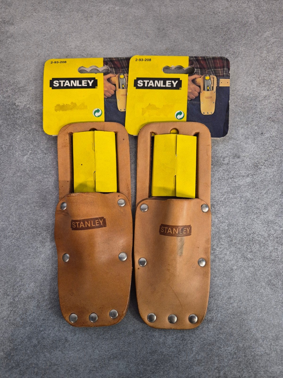 Stanley Utility Knife Holder - Leren Messenhouder, Doe-het-zelf en Verbouw, Gereedschap | Handgereedschap, Ophalen of Verzenden