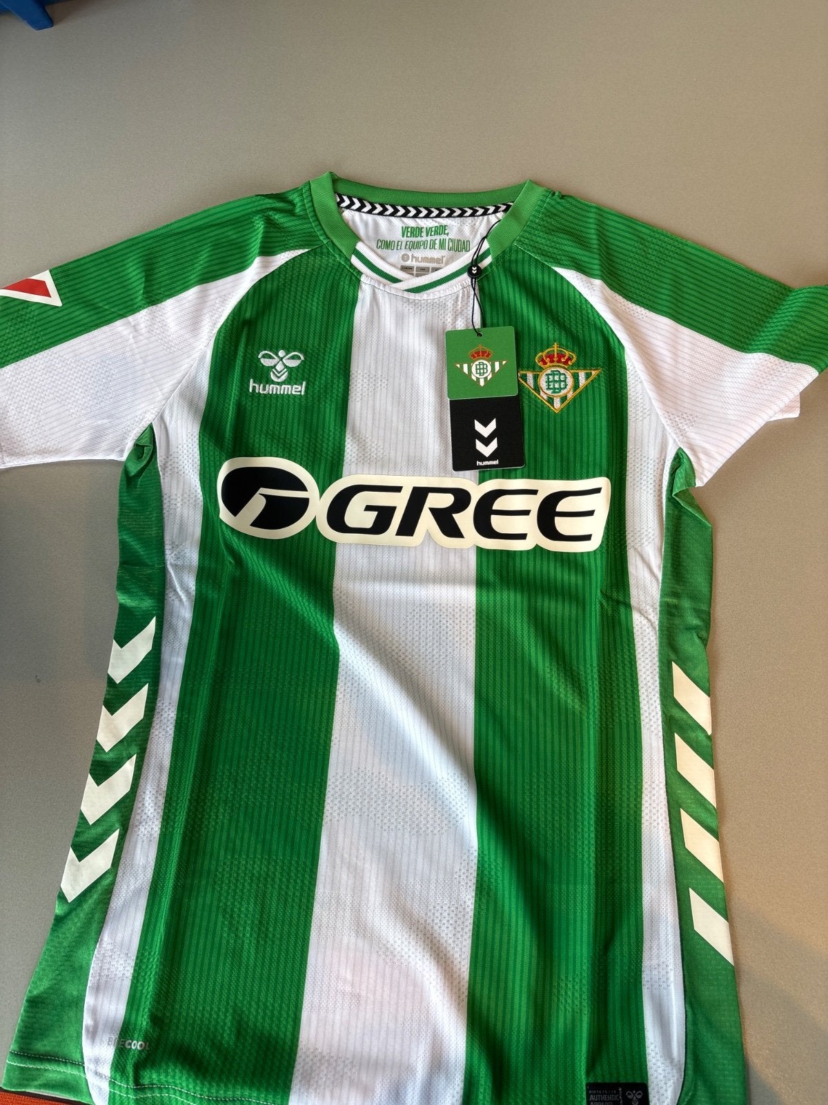 Real Betis thuisshirt 2025/26 maat S, Sport en Fitness, Maat S, Verzenden, Nieuw, Shirt