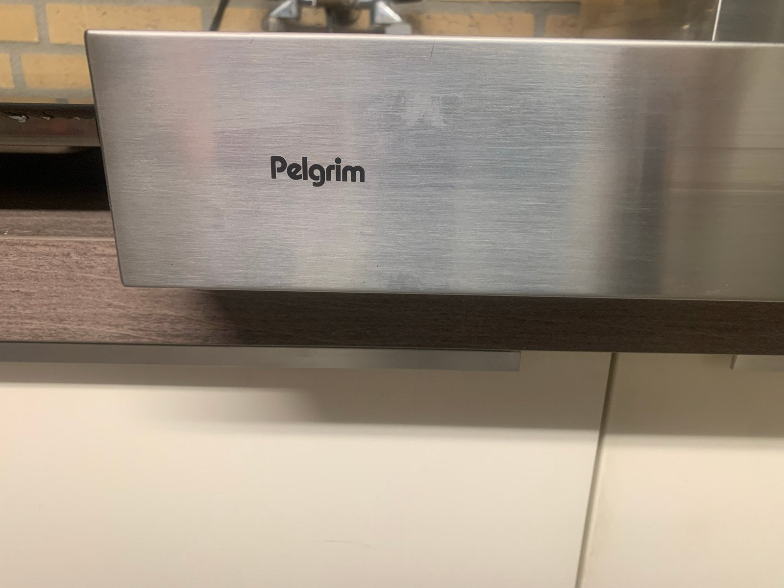 Pelgrim Eilandschouwkap - RVS Afzuigkap met Bedieningspaneel, Ophalen, Wandschouwkap, Zo goed als nieuw, 400 tot 600 m³ per uur