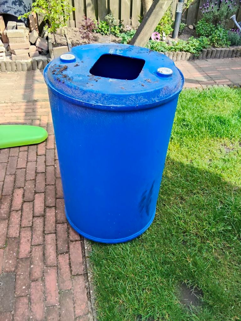 Gratis regenton, 150 liter of meer, Ophalen, Gebruikt