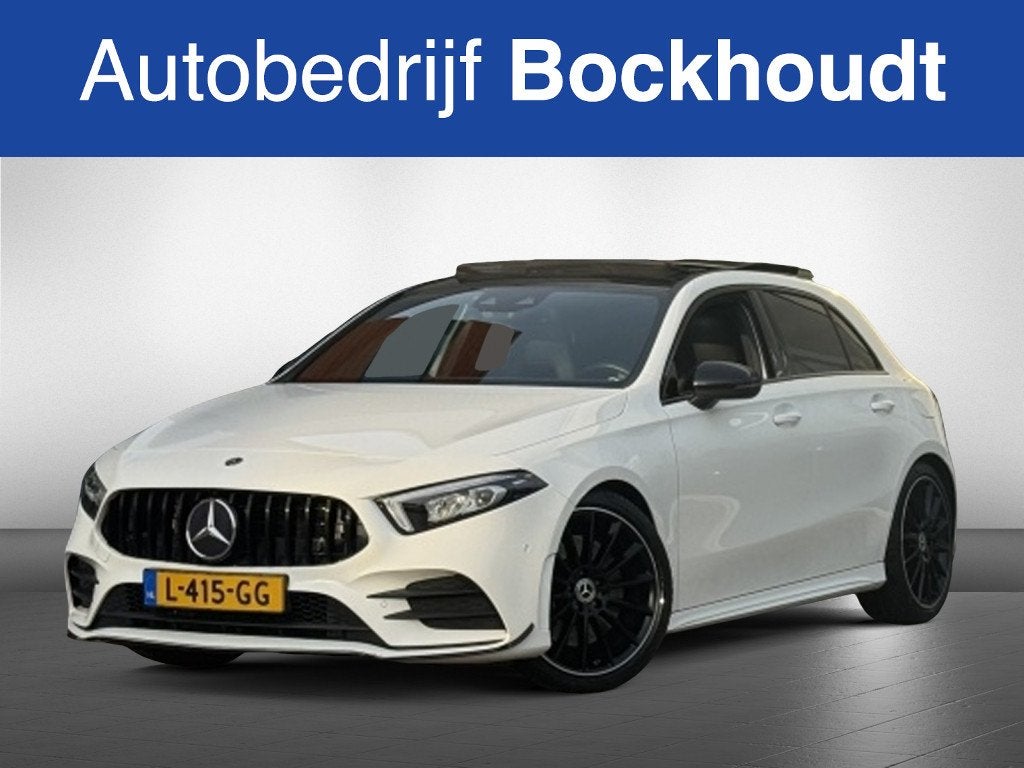 Mercedes-Benz A-Klasse 250 Premium Sfeer | Pano | Widescreen, Auto's, Gebruikt, Euro 6, 4 cilinders, Wit
