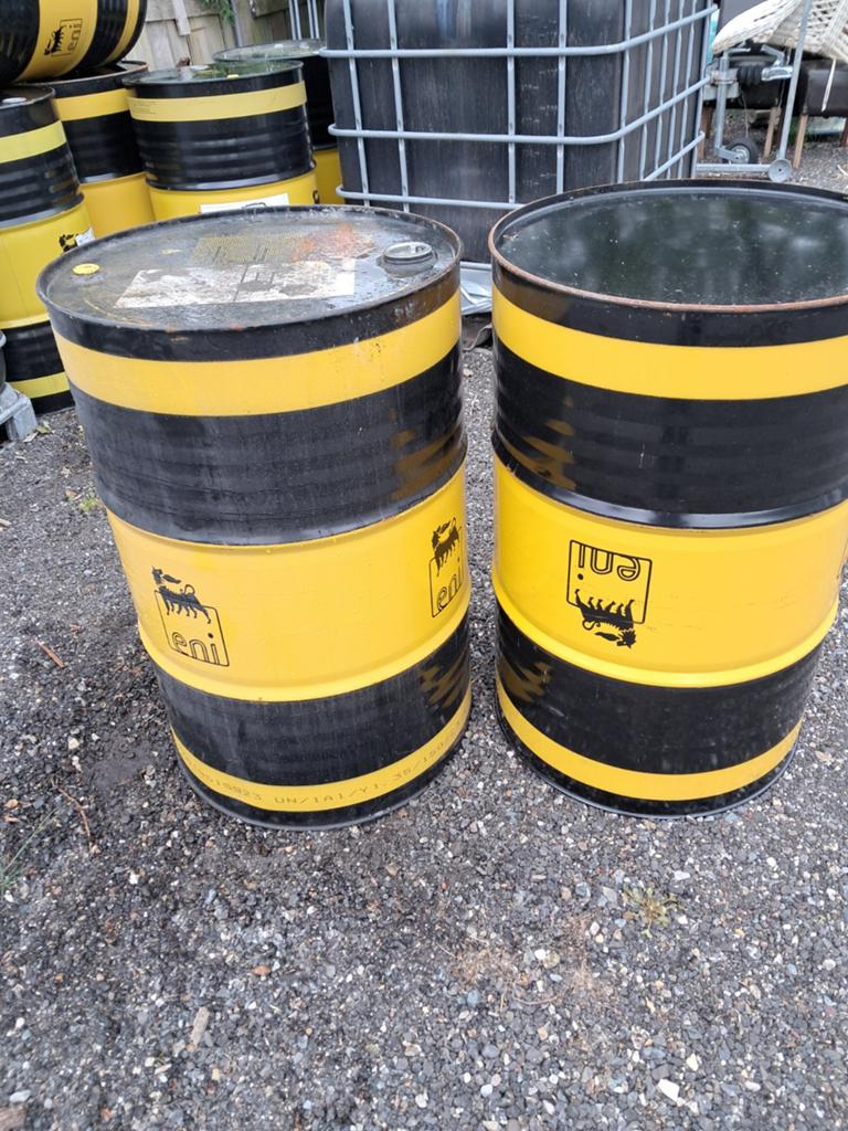 Olievat 200 liter, Ophalen