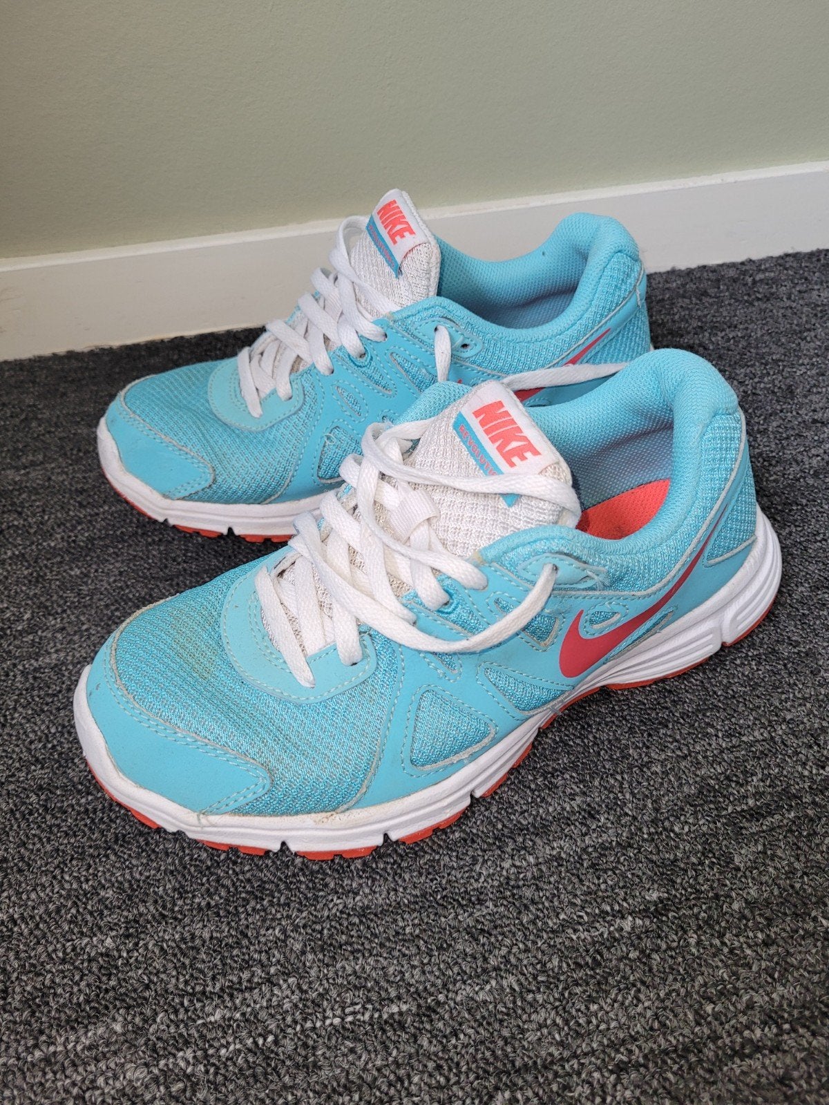 Nike Revolution 2 hardloopschoenen - Maat 36.5, Ophalen of Verzenden, Gebruikt, Hardloopschoenen, Nike