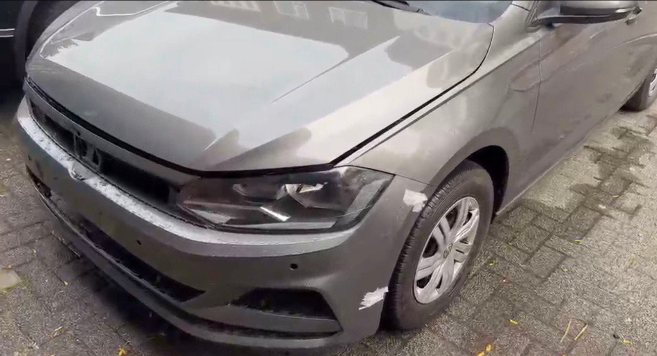 Volkswagen Polo 1.0 TSI 2020 87.000KM minimale schade, Auto diversen, Ophalen, Zwart, Benzine