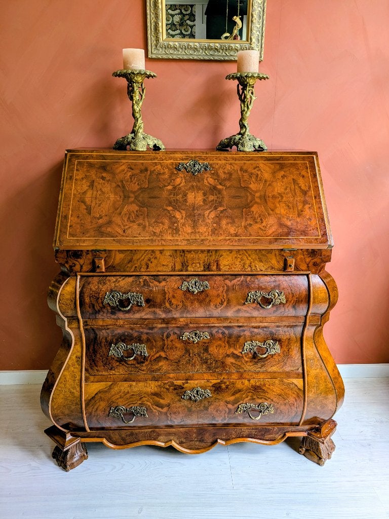 Notenhouten Secretaire Bureau, Huis en Inrichting, Kasten | Secretaires, Ophalen of Verzenden, Zo goed als nieuw, X, Buikkast
