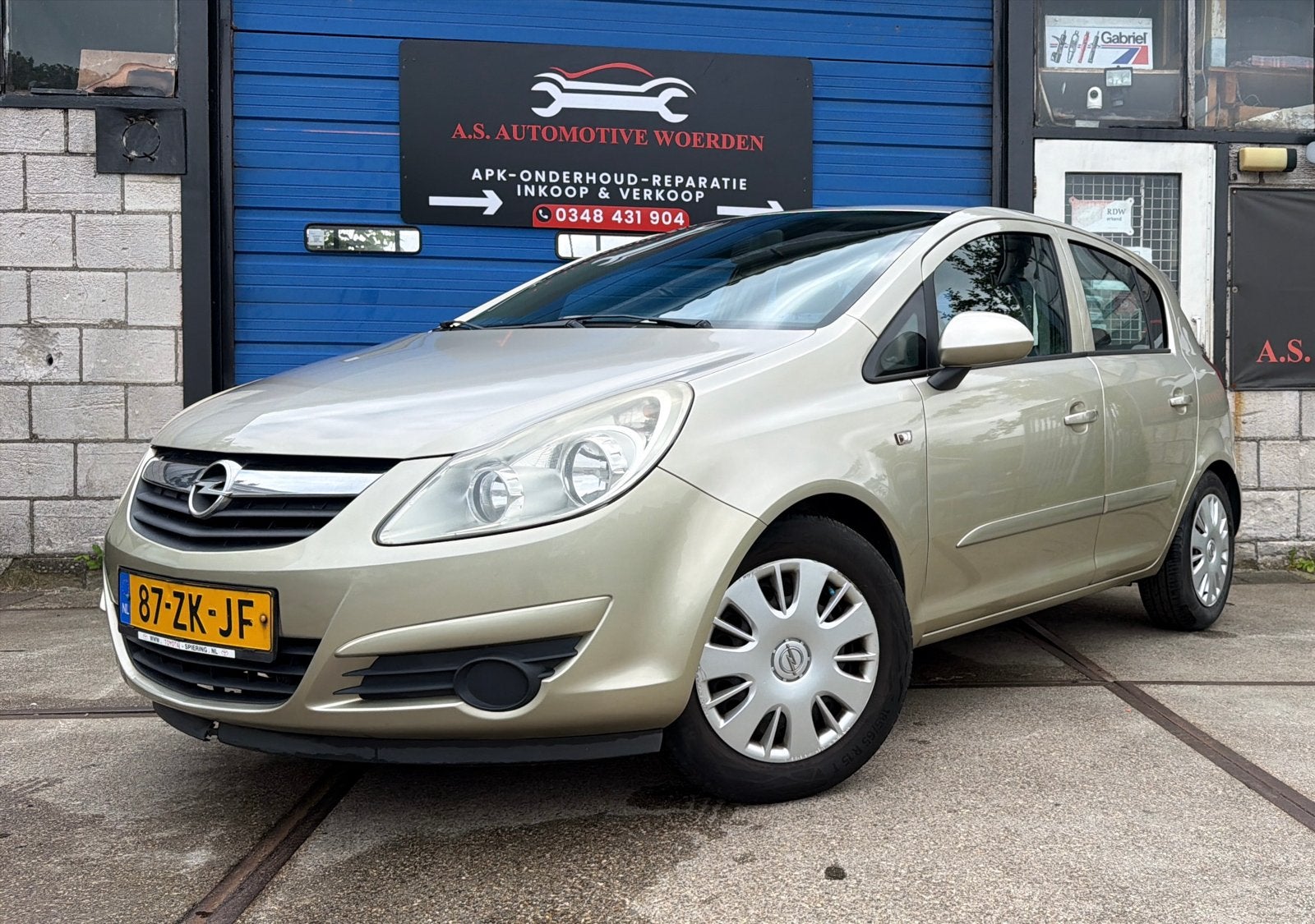 Opel Corsa 1.2 16V *enjoy * 1e EIGENAAR *Airco*APK2027*, Auto's, Voorwielaandrijving, Isofix, Stof, 4 cilinders