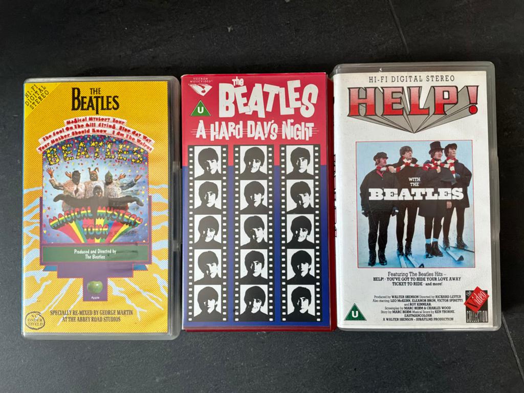 The Beatles VHS Collectie: Magical Mystery Tour, A Hard Day', Cd's en Dvd's, VHS | Documentaire, Tv en Muziek, Alle leeftijden