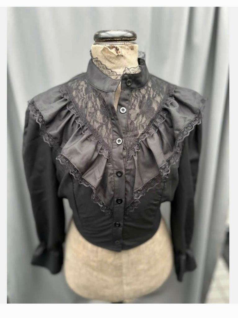“Victoriaanse look” zwarte blouse met kant, Zwart, Nieuw, Ophalen of Verzenden, X