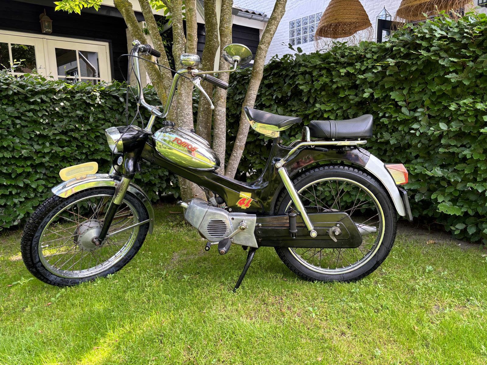 Tomos 4TL 1974 met kenteken, Fietsen en Brommers, Brommers | Oldtimers, Maximaal 45 km/u, 49 cc, 4 versnellingen, Ophalen