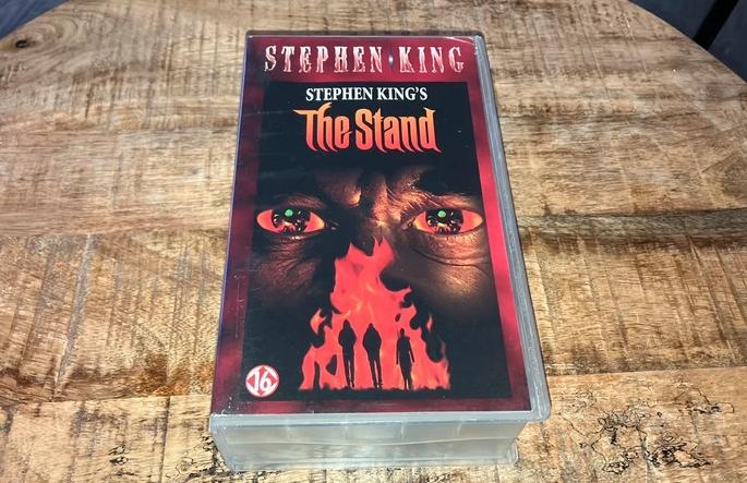 The Stand VHS Videoband  Stephen King, Vanaf 16 jaar, Ophalen of Verzenden, Zo goed als nieuw, Horror