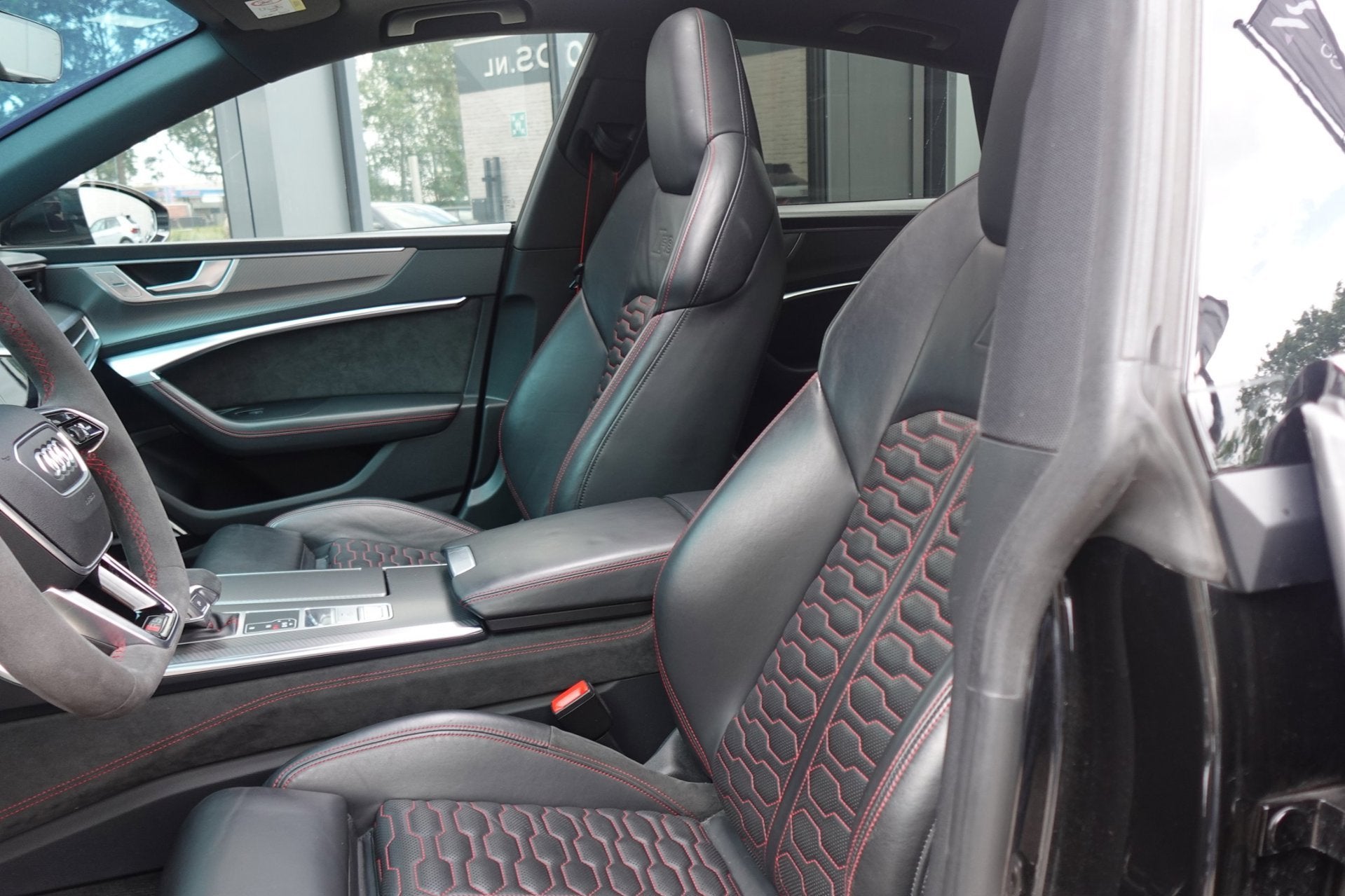 Audi RS7 Sportback 4.0 TFSI RS 7 quattro PANO HUD KEYLESS SF, Auto's, Audi, Automaat, Gebruikt, Leder, Bedrijf