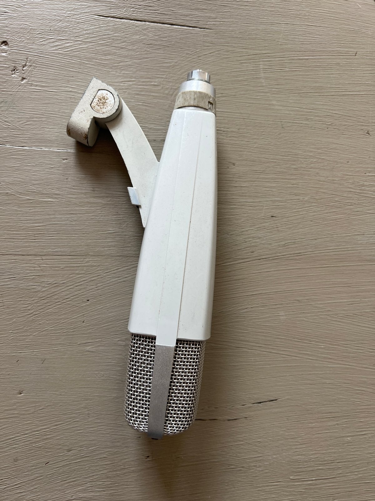 Sennheiser MD 421-N Microfoon (T-ader), Muziek en Instrumenten, Ophalen of Verzenden, Gebruikt, Instrumentmicrofoon