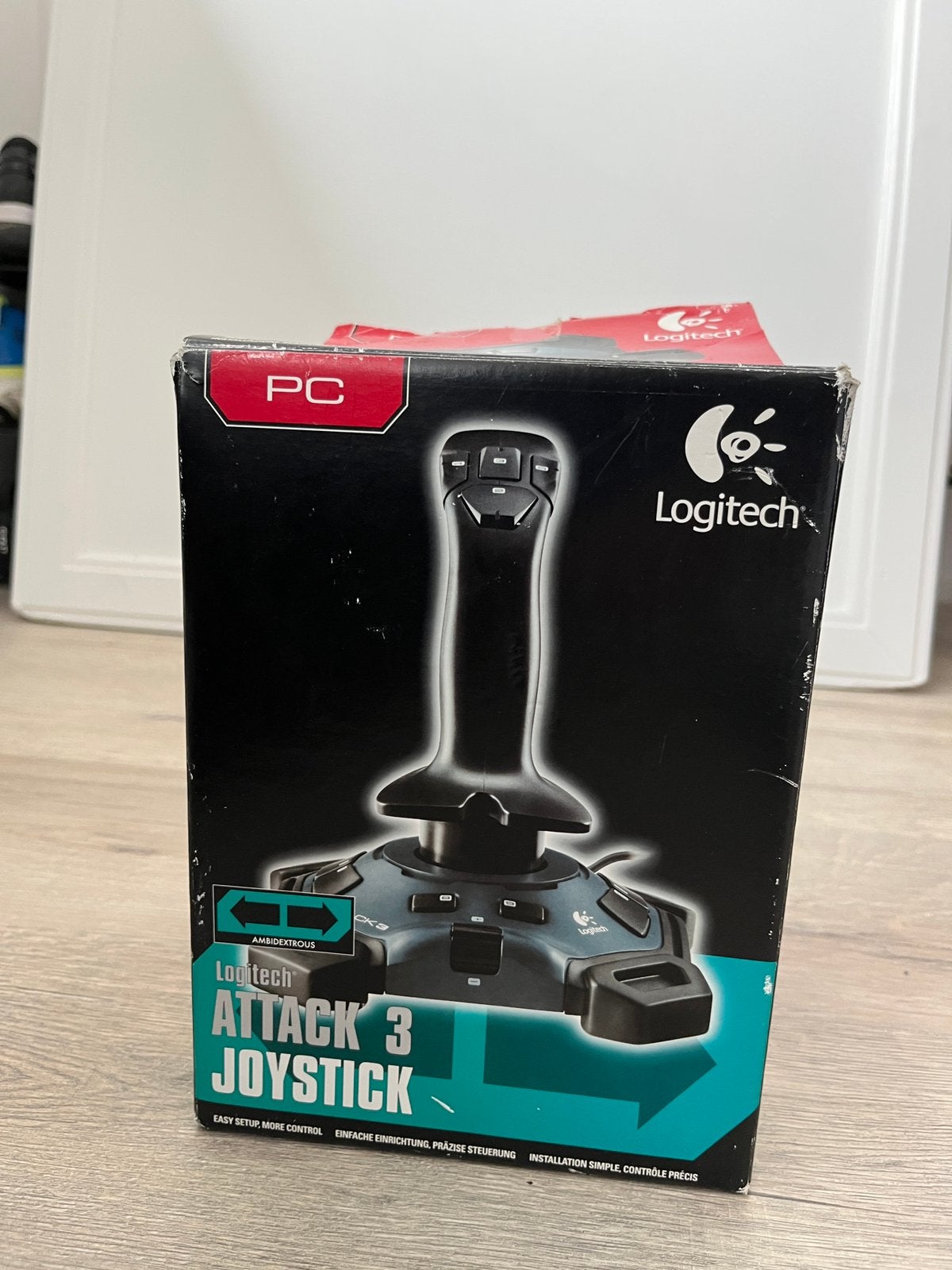 Logitech Attack 3 Joystick – ideaal voor flight simulator, Computers en Software, Ophalen of Verzenden, Zo goed als nieuw