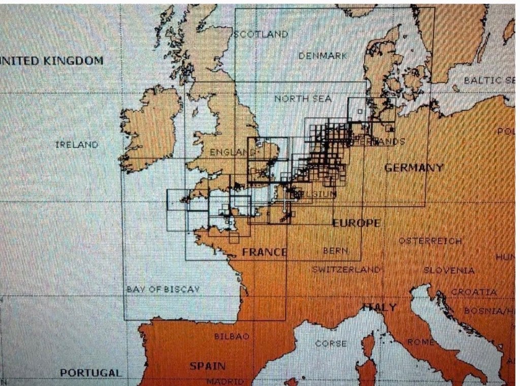 Navionics CF 25+ UK zuid - Hamburg navigatie kaart, Ophalen, Zo goed als nieuw, Kaartplotter of Fish Finder