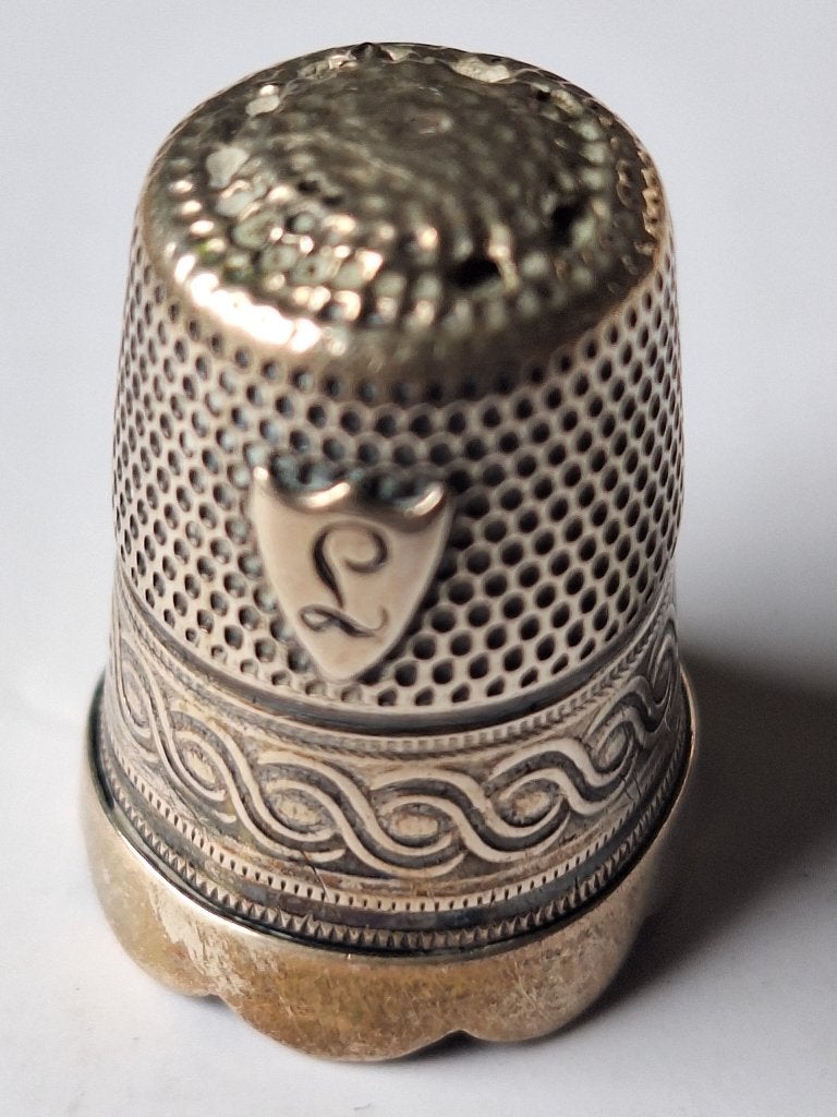 Vingerhoed zilver en filigrain handbeschilderd. Vanaf €10, Ophalen of Verzenden, Zilver
