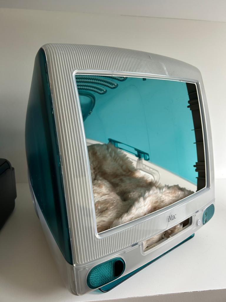 Kattenmand huisje in orginele Imac3, Ophalen of Verzenden, Zo goed als nieuw
