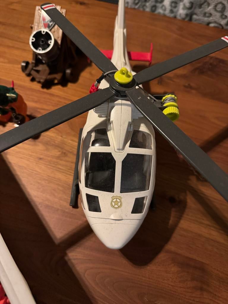 Playmobil  +/-1kg met oa Politiehelikopter & Piratenschip, Ophalen, Zo goed als nieuw