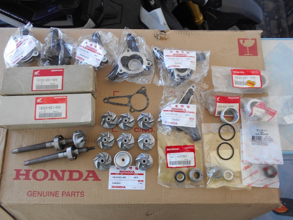 NOS Alle Waterpomp Onderdelen Voor MTX125R/JD05-MTX200R/MD07, Ophalen of Verzenden