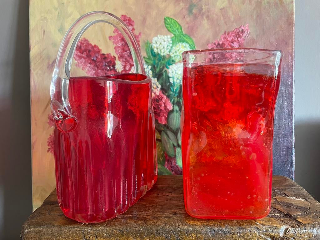 Rode glazen mandvaas en accubakvaas, Ophalen of Verzenden, Zo goed als nieuw, Rood, Glas
