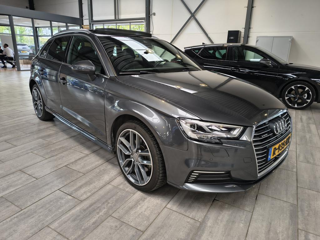 Audi A3 Sportback 40 e-tron 204 pk Advance Sport | Trekhaak, 12 maanden, Gebruikt, 4 cilinders, Leder en Stof