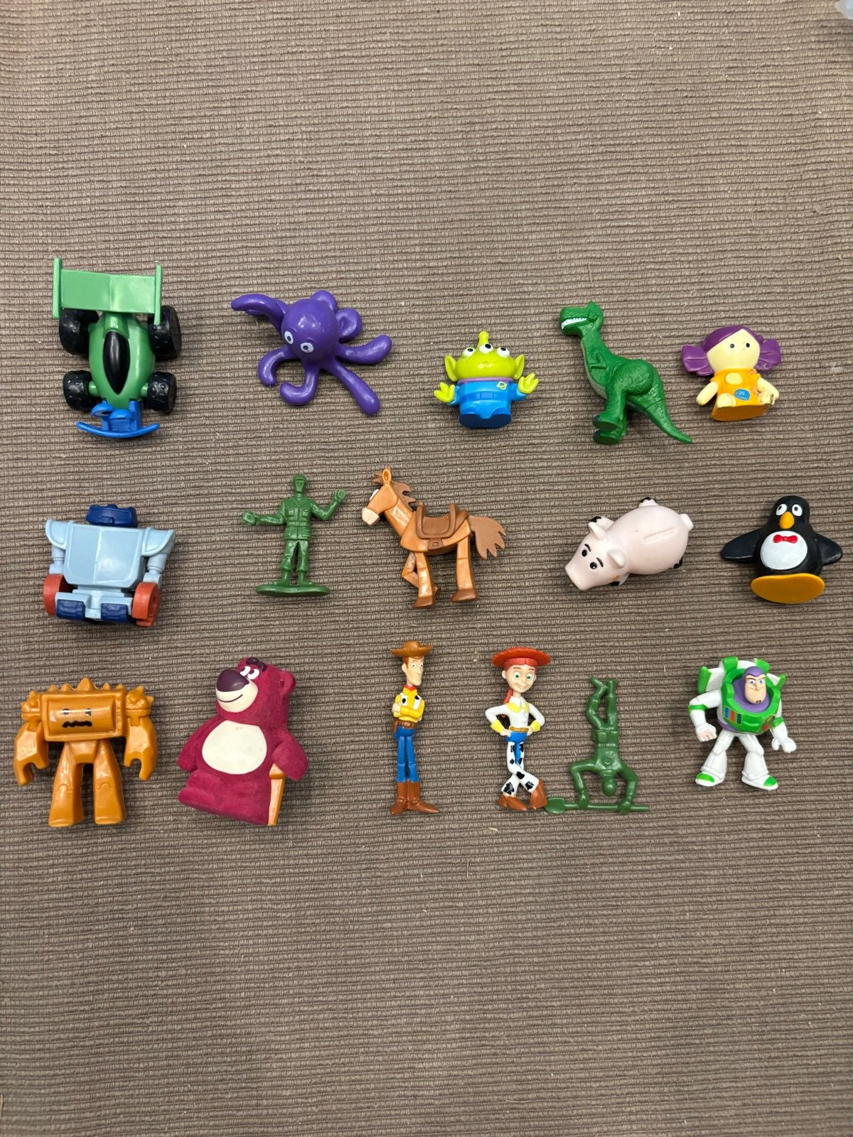 Toy Story Mini Figuren Pixar Collectie 16 Stuks compleet AH!, Verzamelen, Ophalen of Verzenden, Overige figuren, Zo goed als nieuw
