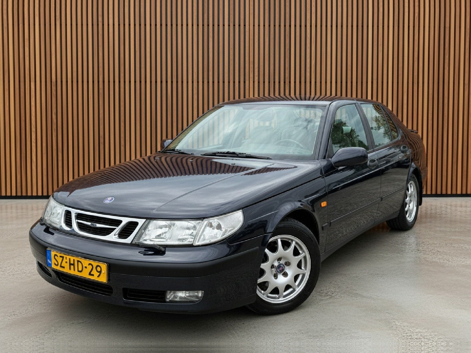 Saab 9-5 2.0t SE | Automaat | Zeer nette staat (bj 1998), Lederen bekleding, 150 pk, Blauw, Bedrijf