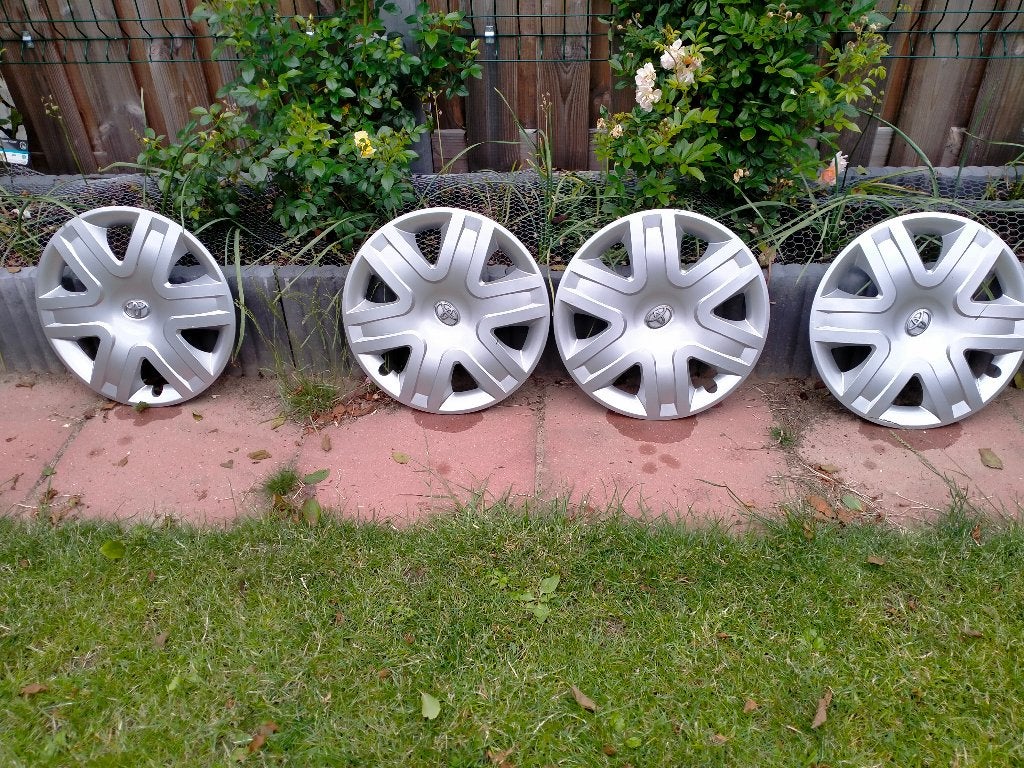 wieldoppen Toyota 16 Inch, Auto diversen, Wieldoppen, Ophalen, Gebruikt