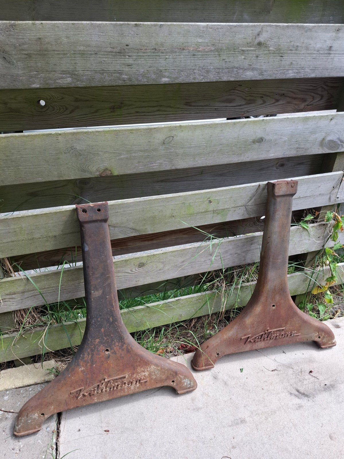 gietijzeren onderstellen 'Kaufmann' tekentafel industrieel, Ophalen of Verzenden
