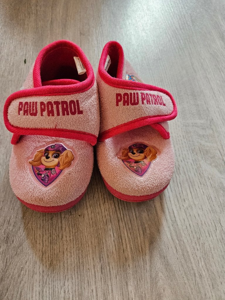 Paw Patrol Skye sloffen maat 23, Meisje, Overige typen, Ophalen of Verzenden, Zo goed als nieuw