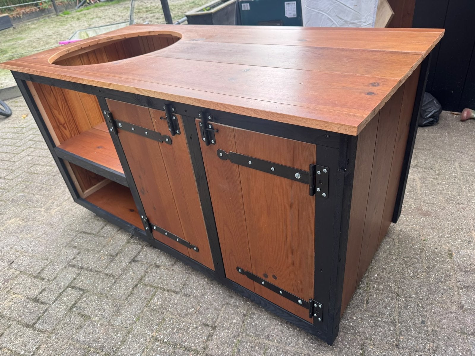 Buitenkeuken voor LARGE kamado - 162x79cm, Ophalen, Gebruikt, Houtskool, Vrijstaand