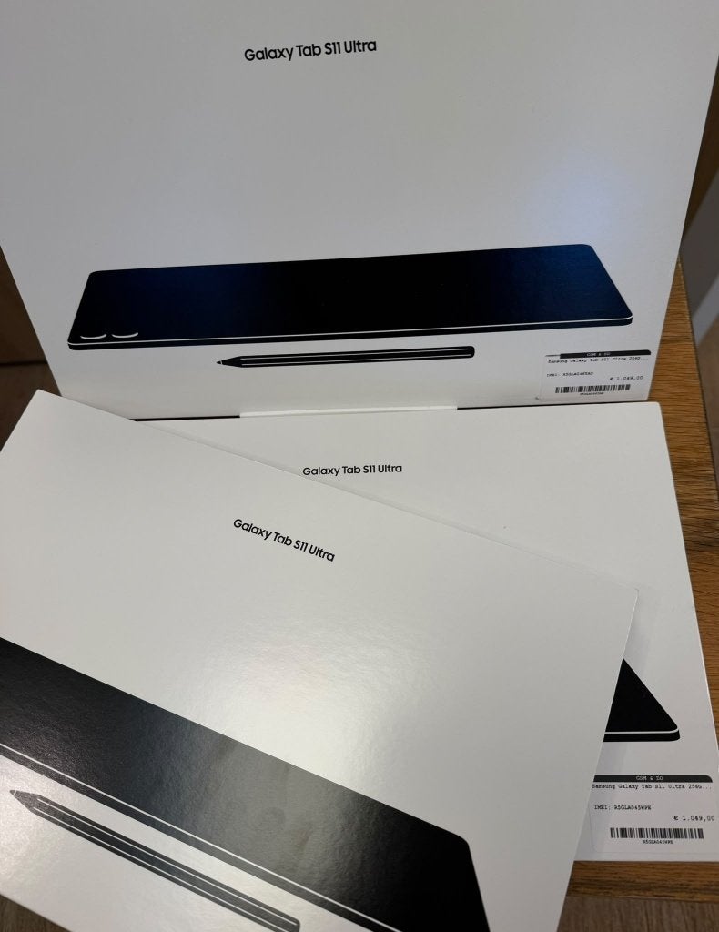 Samsung Galaxy S11 Ultra 256GB Gray - Nieuw, Computers en Software, Samsung, 13 inch of meer, Store.nl@samsung.com, Evert van de Beekstraat 310, 1118CX, Schiphol