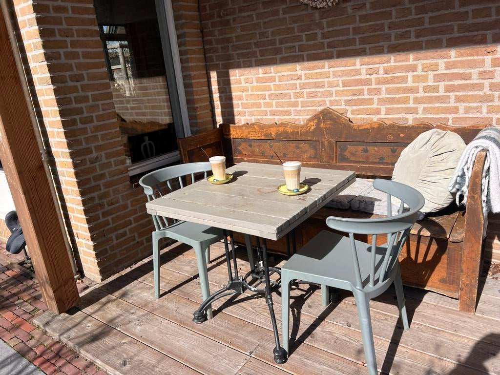 Twee jadegroene stoeltjes Woood Bliss, Ophalen, Gebruikt, Kunststof