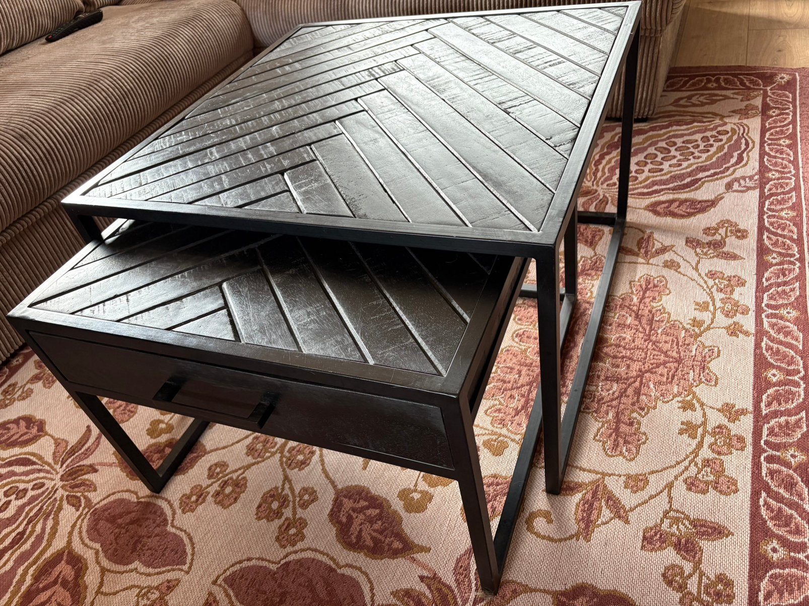 Set van twee mango houten salontafels, Ophalen, Zo goed als nieuw, Rond, 50 tot 100 cm