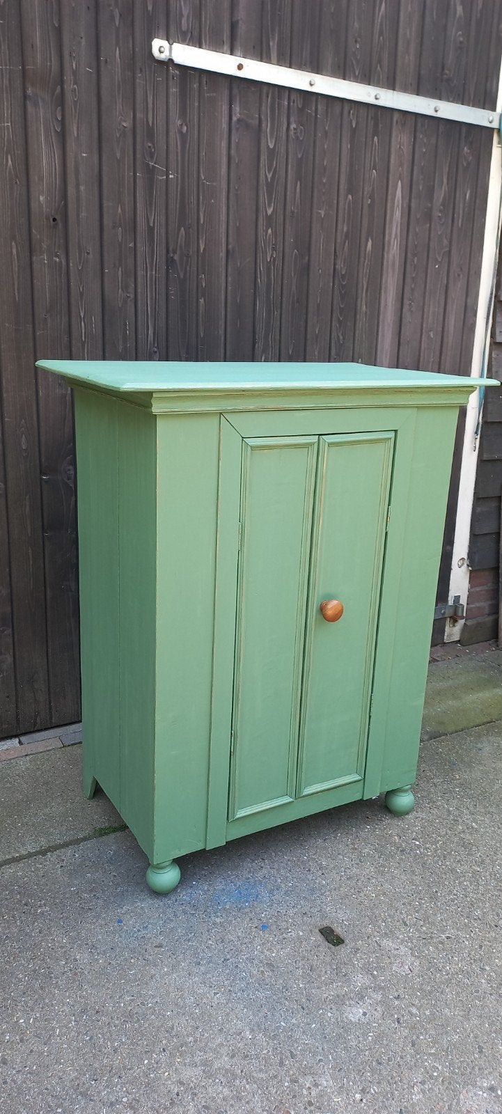 Bijzonder groen gerestylede kast, Ophalen, Gebruikt, ., .