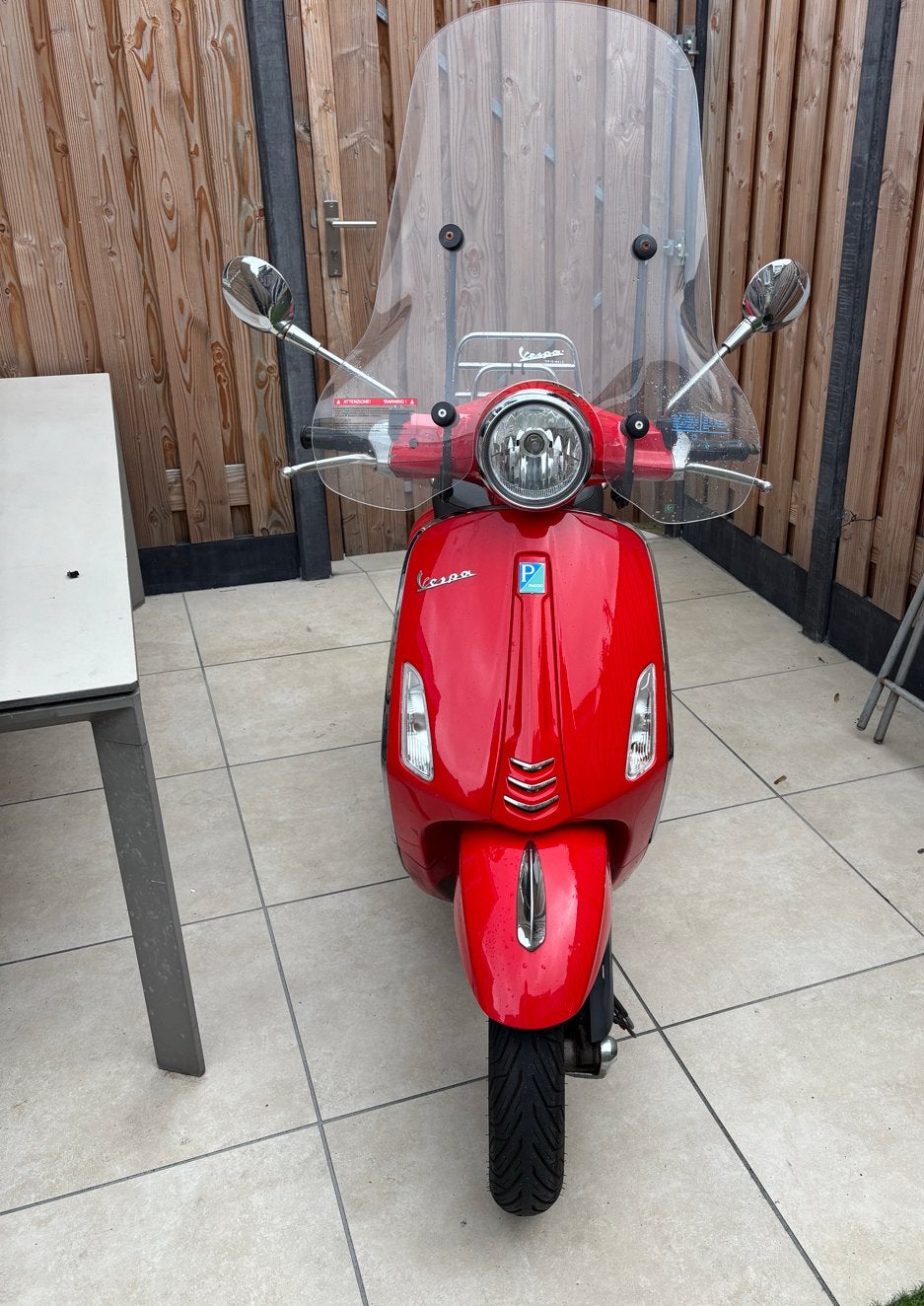 Vespa Primavera 4-takt 2017 - Rood, snorscooter, Ophalen, Gebruikt, Overige modellen, Benzine