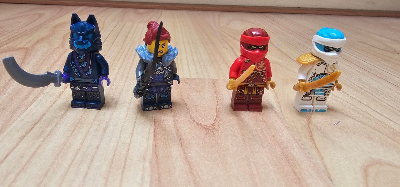 Lego Ninjago Dragons Rising 71808 Minifiguren en boekje, Ophalen, Lego, Zo goed als nieuw, Ninjago