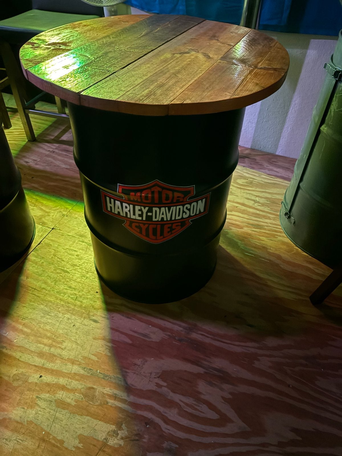 Harley-Davidson Olievat Tafel - Uniek Design, Ophalen, Zo goed als nieuw