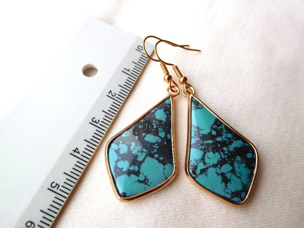 Turkoois oorhangers (F06601), Sieraden, Tassen en Uiterlijk, Oorbellen, Nieuw, Hangers, Overige materialen, Blauw, Met edelsteen