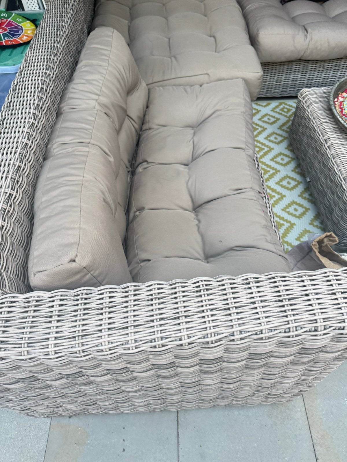 Wicker Loungeset met Kussens - Zo goed als nieuw, Tuin en Terras, Tuinsets en Loungesets, Ophalen, 5 zitplaatsen, Zo goed als nieuw