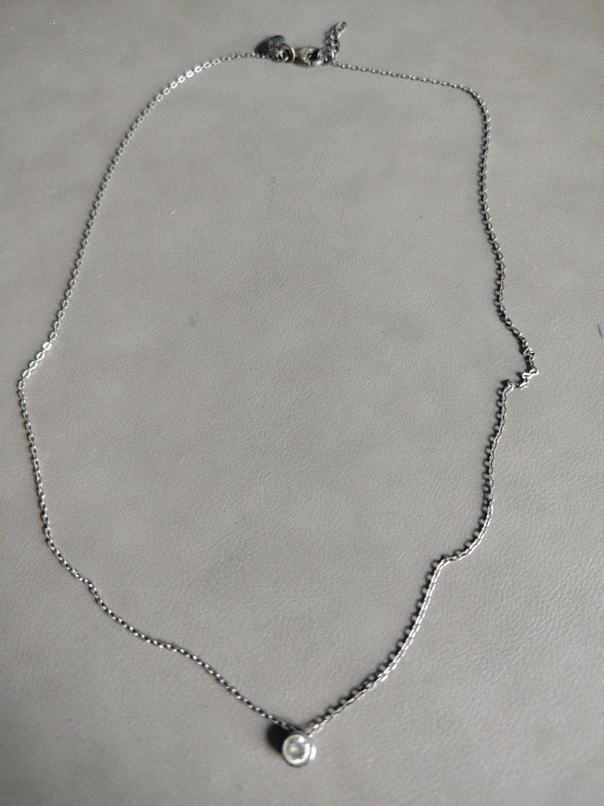 Zilveren ketting met hanger en kristal, Gebruikt, Met hanger, Ophalen of Verzenden, Zilver