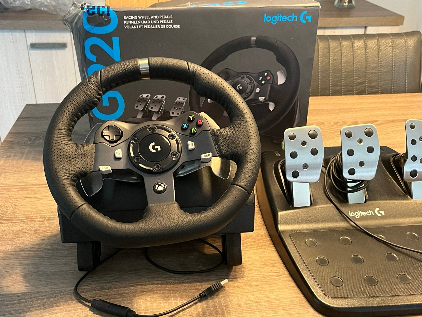 G920 Driving Force, Spelcomputers en Games, Ophalen, 1 speler, Racen en Vliegen, Zo goed als nieuw