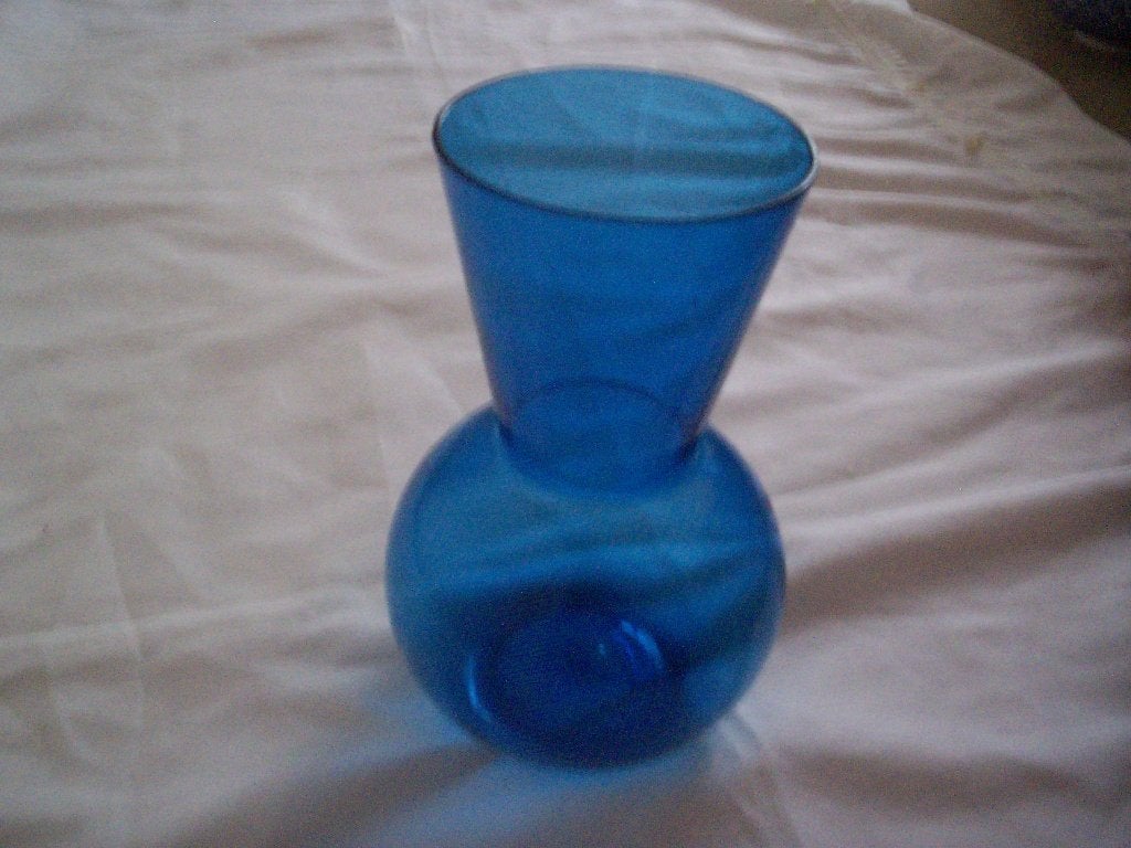 1x VAAS plexiglas blauw doorzichtig (>)2 mm. omgekeerde pion, Ophalen of Verzenden, Gebruikt, Blauw